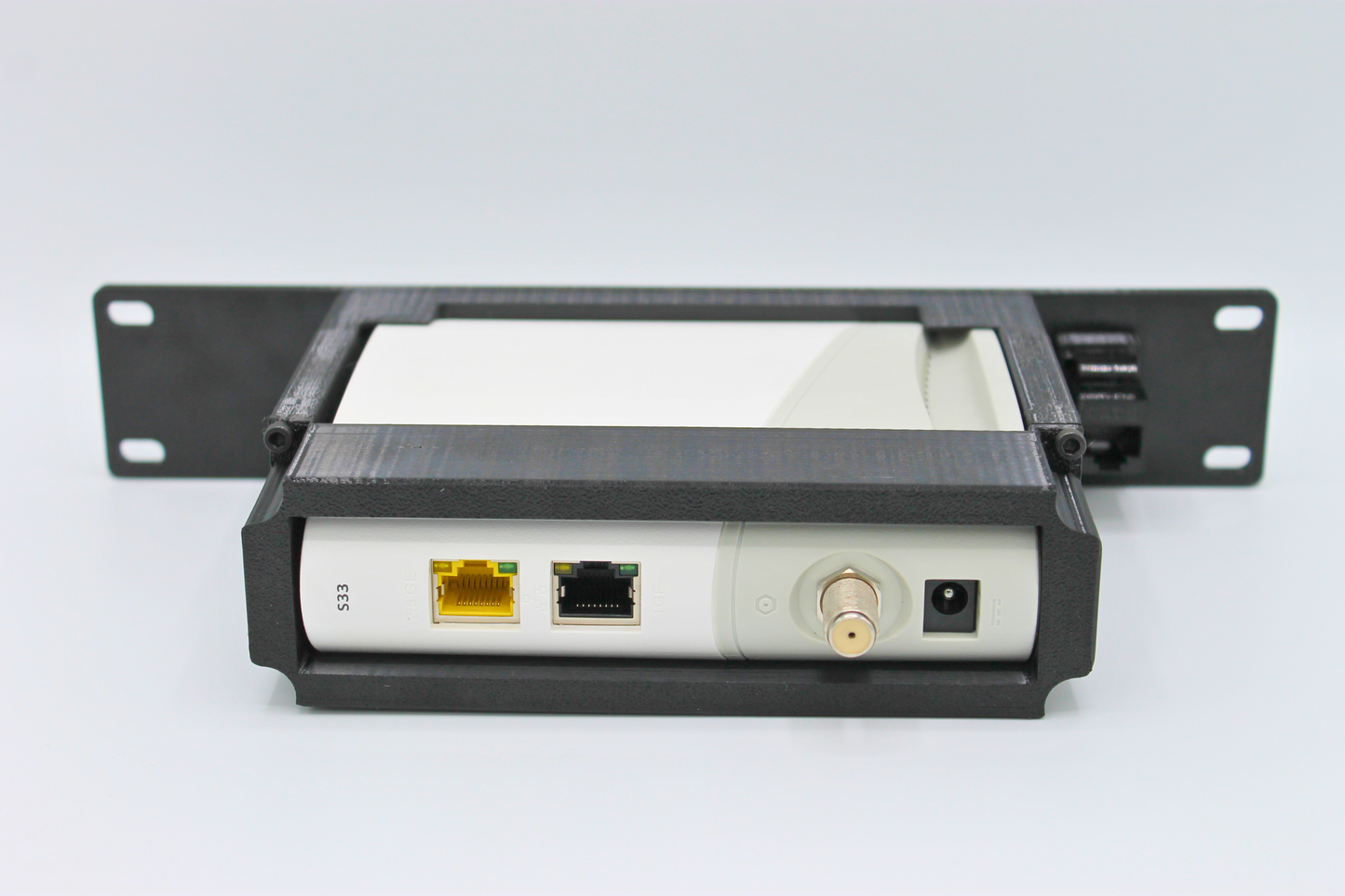 Arris Surfboard S33 & S34 10" Mini Rack Mount - With Keystone 1U